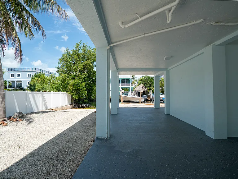 251 Bougainvillea St — Photo 27