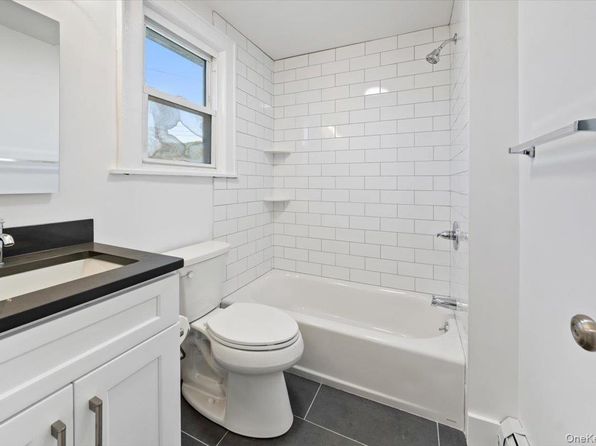 60 Leroy Ave APT 2