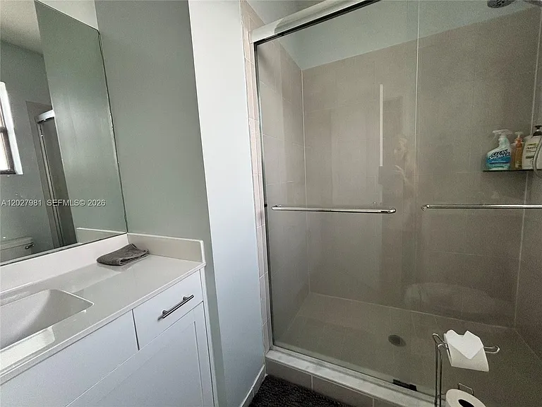10251 SW 231st Ln — Photo 12