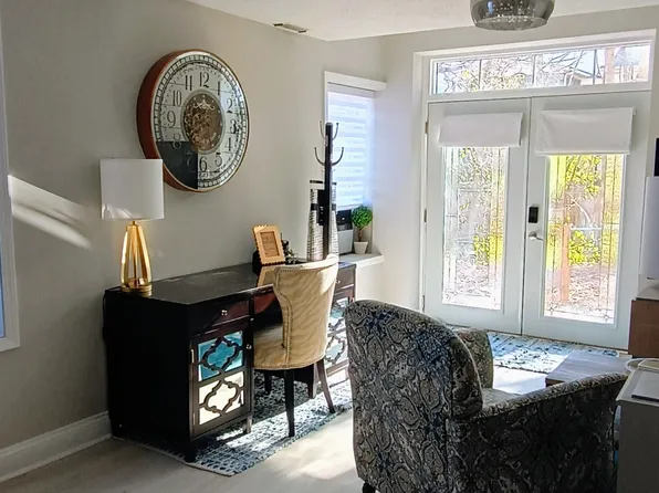 (undisclosed Address), Ballwin, MO 63011