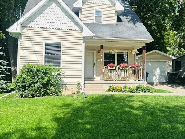 816 23rd St, Des Moines, IA 50312