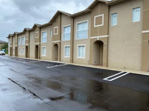 21465 SW 112th Ave #202, Miami, FL 33189