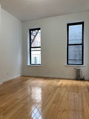 Rented by Living New York | media 21