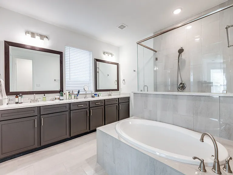 1701 Rain Lily St — Photo 13