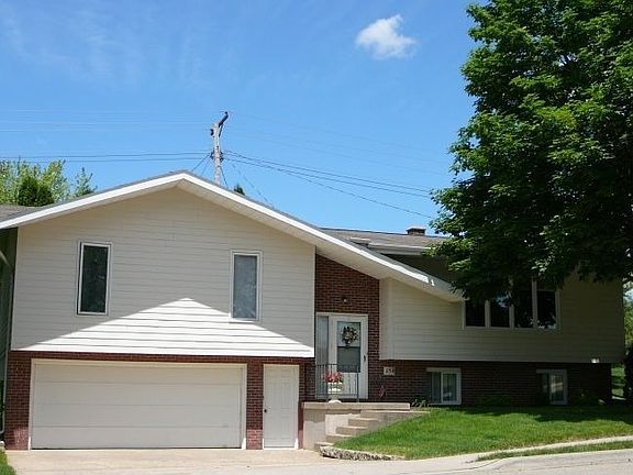 2nd image of 238 Rosalyn Ave