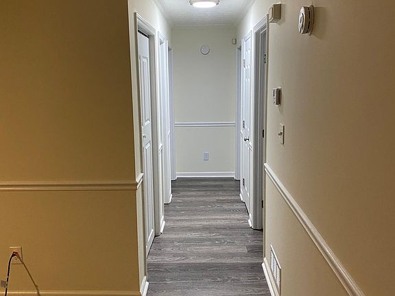 5th image of 4847 Oakwood Ct