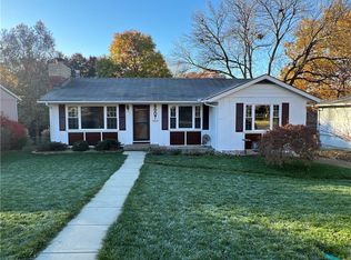8907 W 70th St, Merriam, KS 66204