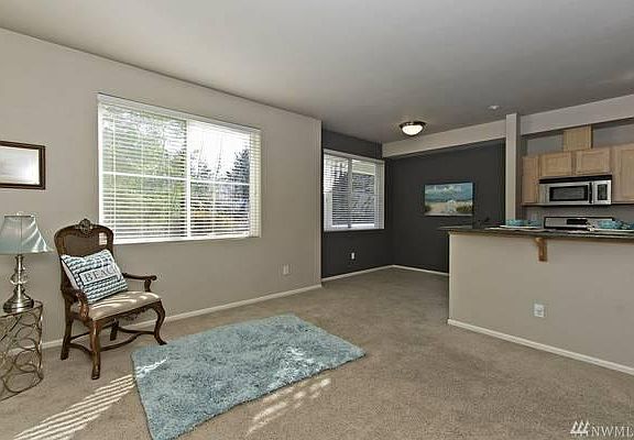 3rd image of 560 225th Ln NE APT B104