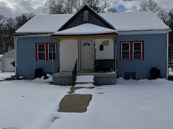 855 Poplar Dr