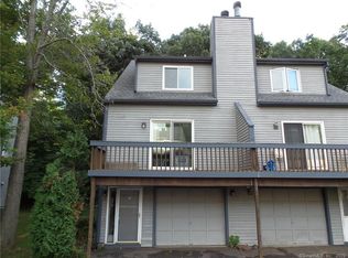 61 Woodland Rdg #61, Meriden, CT 06450