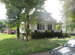 241 Clark St, New Martinsville, WV 26155