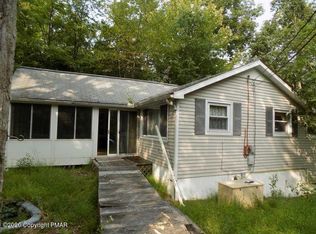 239 Buck Fever Trl, Scotrun, PA 18355
