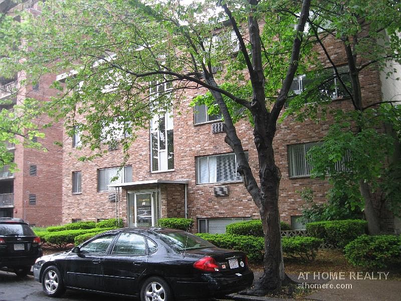 2nd image of 45 Marion St APT 1