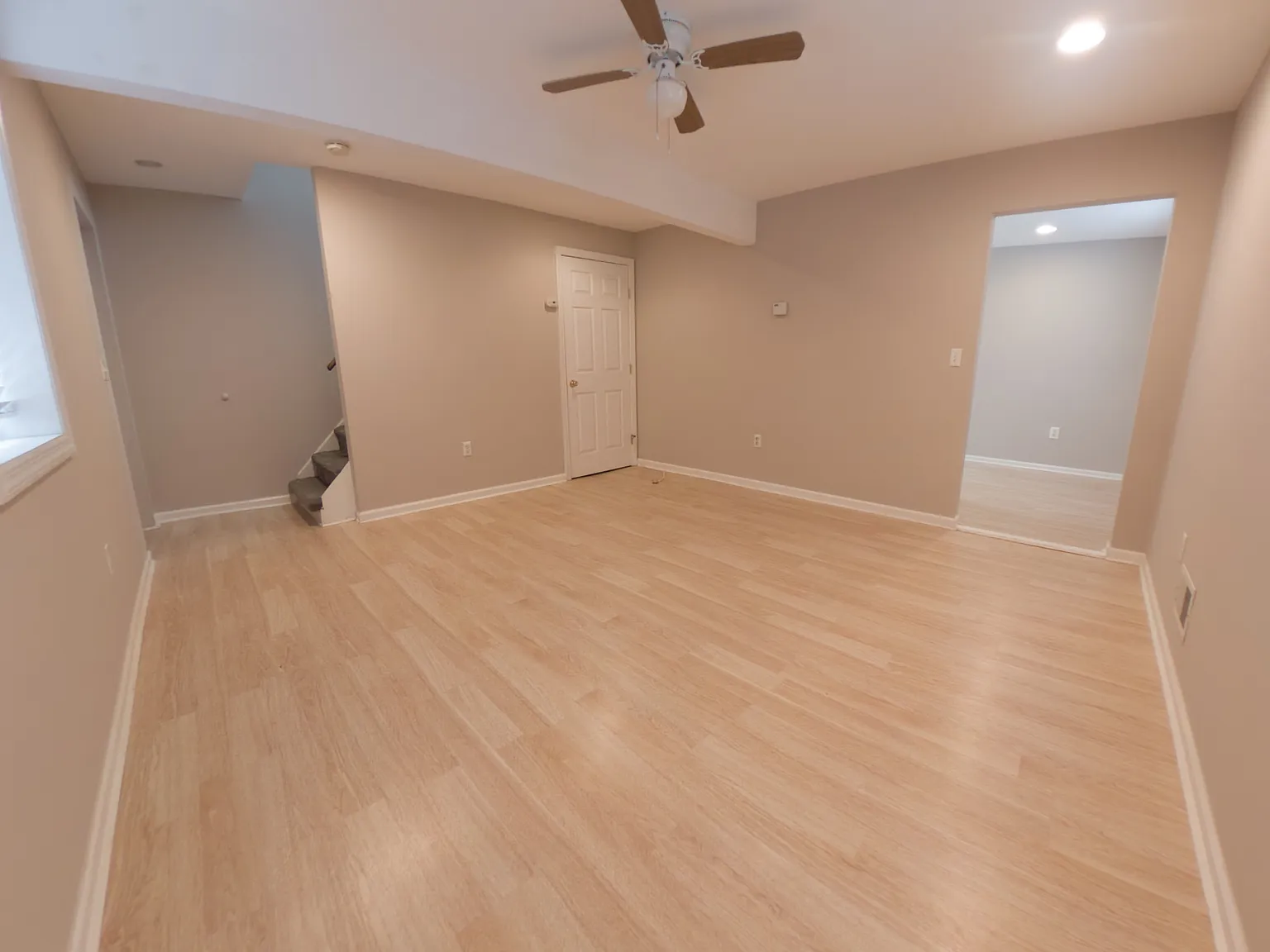 2 bed, 1500 sqft, $2,800 — Photo 3