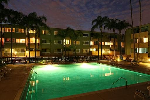 1st image of 4915 Tyrone Ave APT 118