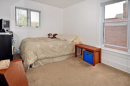 1st image of 3262 N Bartlett Ave