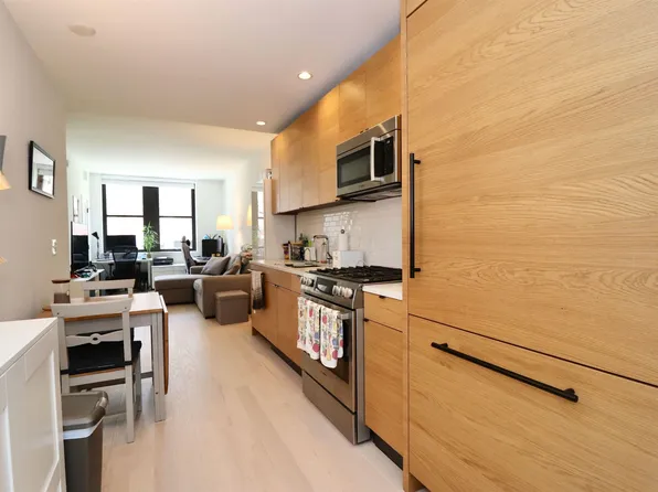 10 Provost Street image 4 of 19