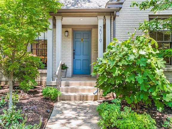 3rd image of 2019 Old Orchard Dr