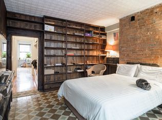 428 E 13th St #3, New York, NY 10009