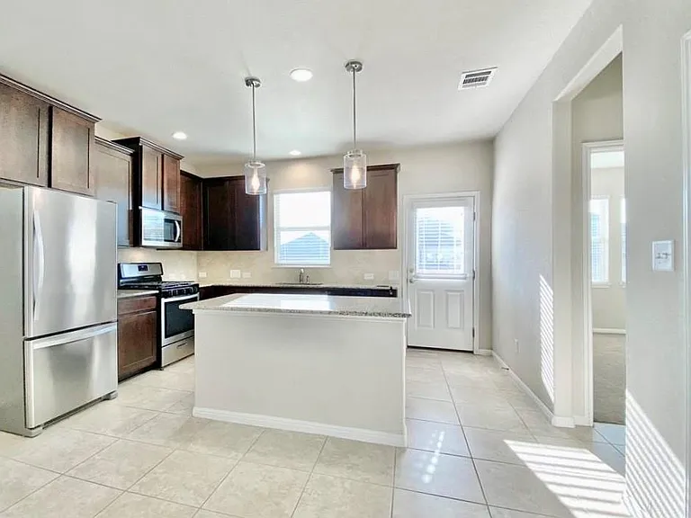 148 Shearwater Ln — Photo 4