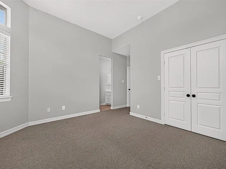 8602 Two Sisters Ct — Photo 25