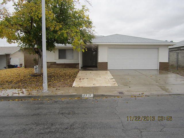 1st image of 7717 Macaw Ln