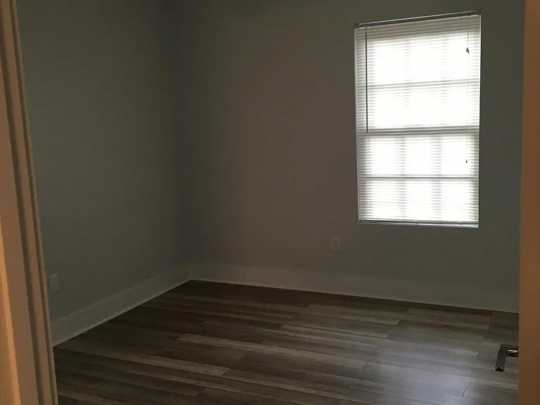 51 Drake St #A — Photo 14