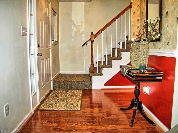 4th image of 4012 Cedarwood Ln