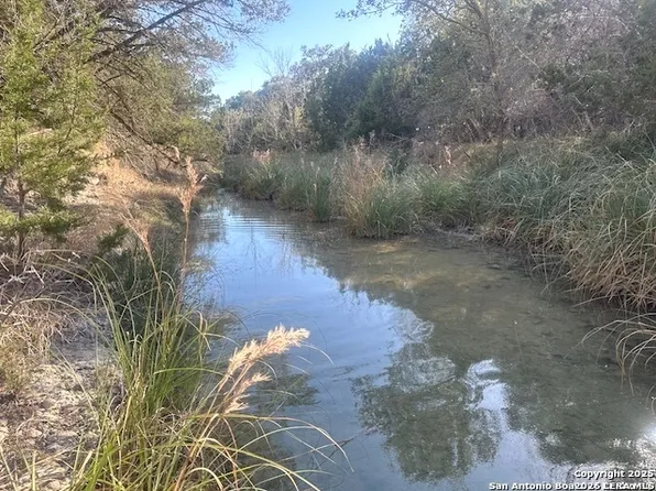 000 E Bear Springs LOT 106B, Pipe Creek, TX 78063