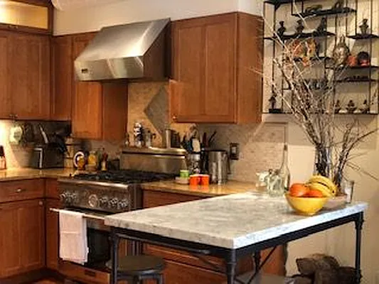 Rented by Suzanne J. Forrester Real Estate Brokerage LLC | media 18