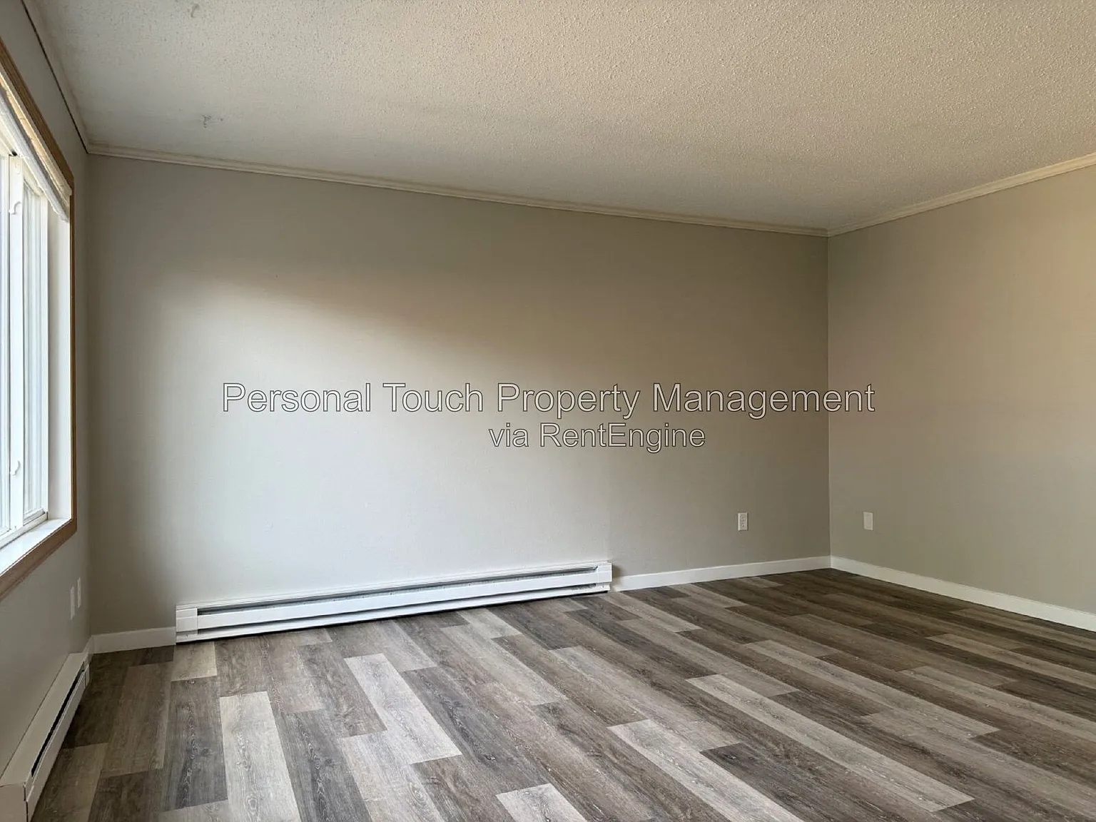 3 bed, 1.0 bath, 1088 sqft, $1,445 — Photo 2