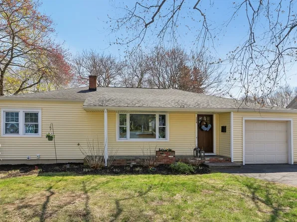 124 South St, Westborough, MA 01581