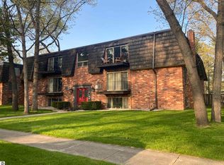 209 Fair St APT 12, Traverse City, MI 49686