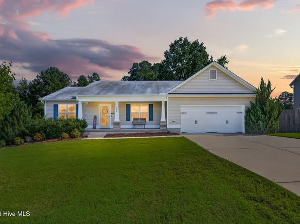 100 Belle Meade Court, Benson, NC 27504