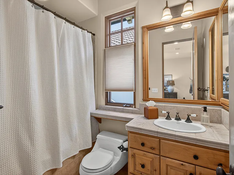 2375 Clubhouse Dr — Photo 57