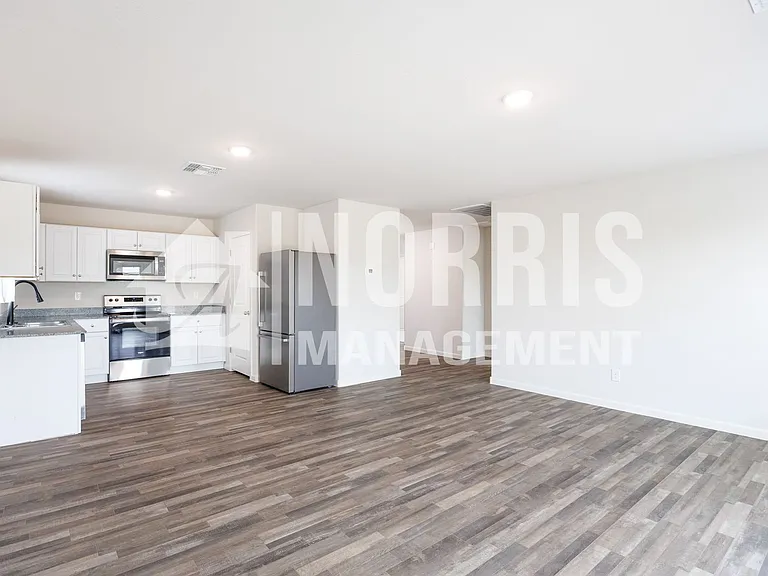 11164 W Xavier Dr — Photo 10