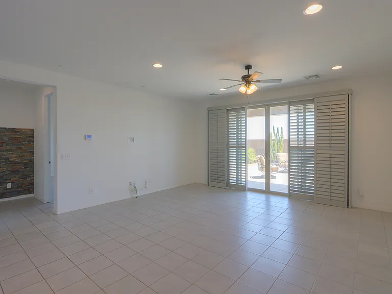 832 S Strahan Pl — Photo 13