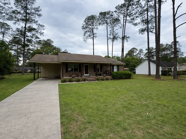 2516 5th St SE, Moultrie, GA 31768