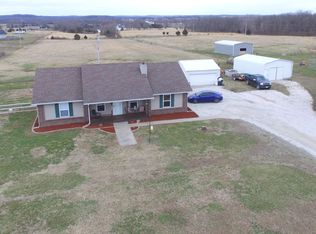 4390 S 160th Rd, Bolivar, MO 65613