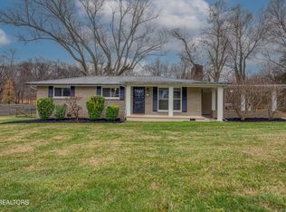 224 Waconda Dr, Knoxville, TN 37920