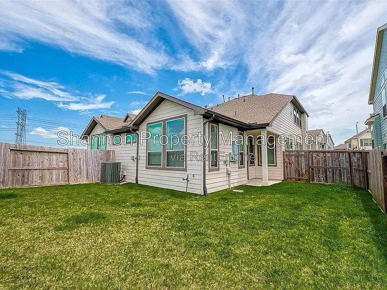 2559 Terrace Point Dr — Photo 47