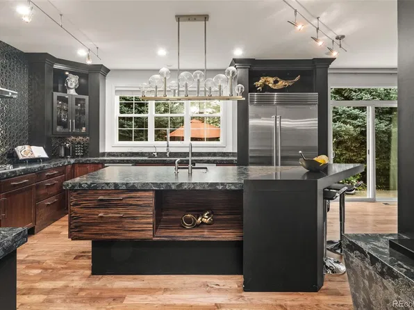6072 S Paris Street, Greenwood Village, CO 80111