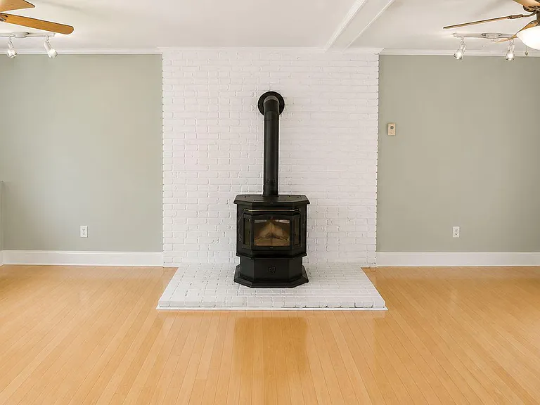 3605 12th St — Photo 31