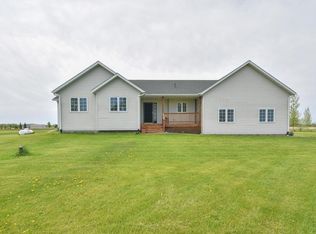 7647 90th St, Zimmerman, MN 55398