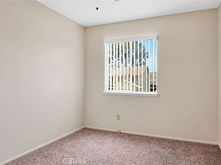 26342 Snowden Ave — Photo 25