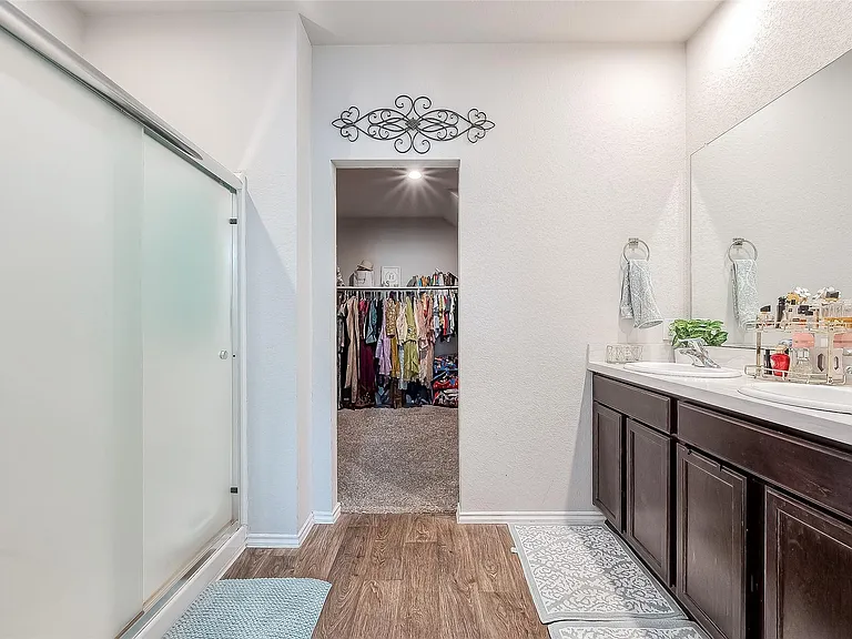 21311 Orono Heights Trl — Photo 26