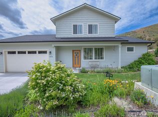 9975 Saska Way, Entiat, WA 98822