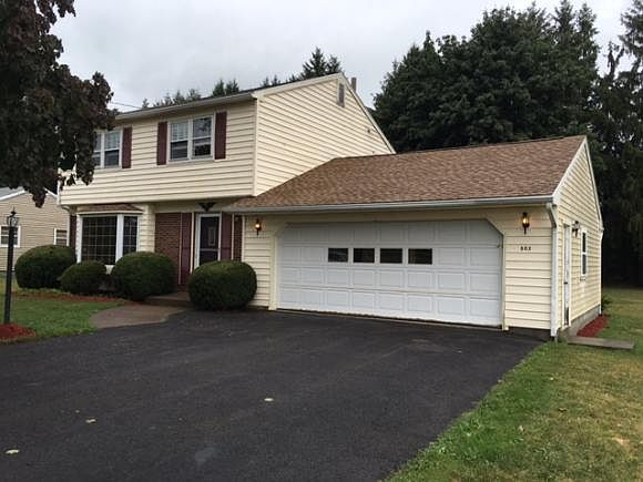 1st image of 803 Fer Corner Dr