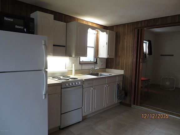 4th image of 2904 Riverview Dr #1
