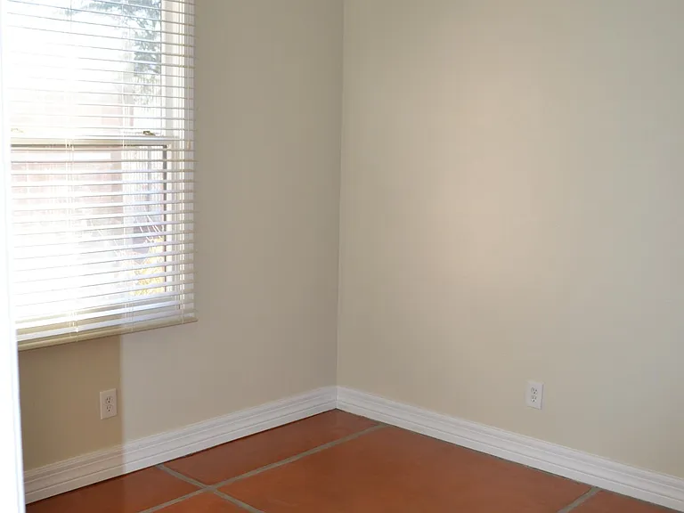 385 S Stone Ave #2102 — Photo 8